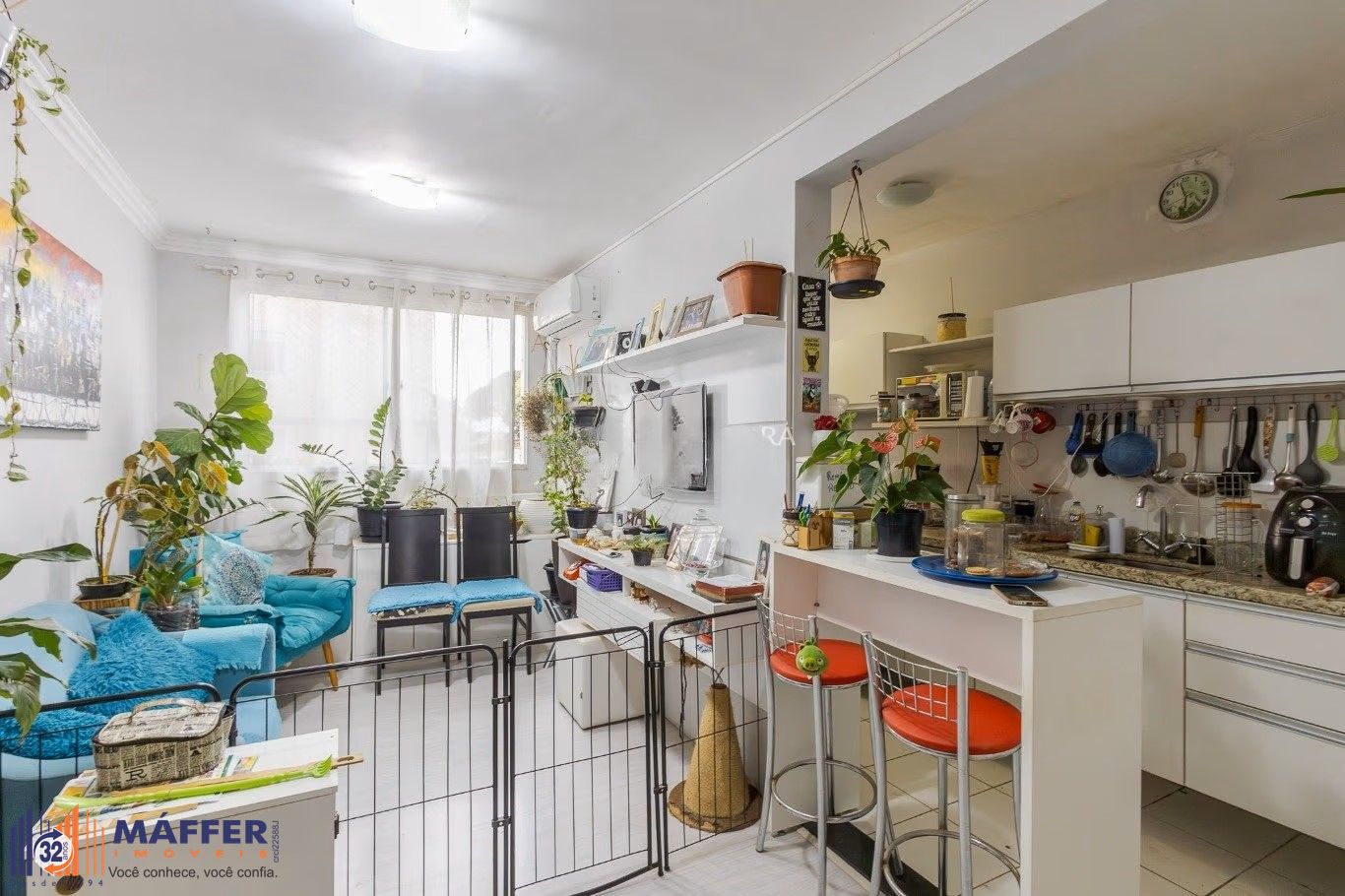 Apartamento térreo, 2 quartos, vaga e  piscina no bairro Jardim Itu