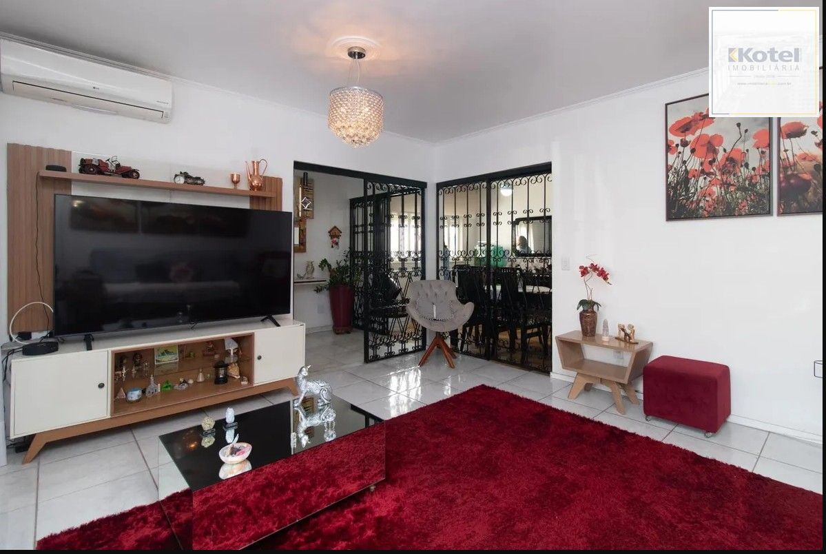 Casa com 4 dormitórios e energia solar no bairro Nonoai. — foto 5