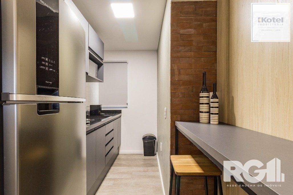 Imóvel em excelente localização no Centro de Porto Alegre, sendo uma opção ideal de moradia ou para investimento. Um novo conceito de viver.