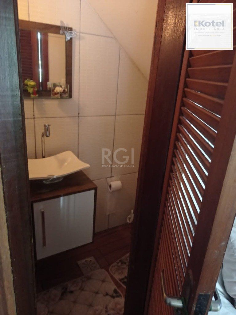 Sobrado 2 quartos à venda, 68m², Vila Nova - Porto Alegre