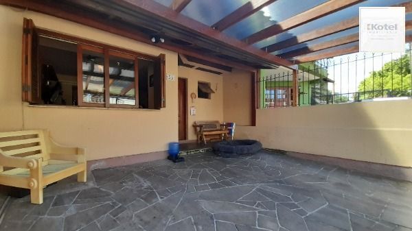 Casa em Porto Alegre, no bairro Hípica, com 3 dormitório(s), à venda. — foto 5