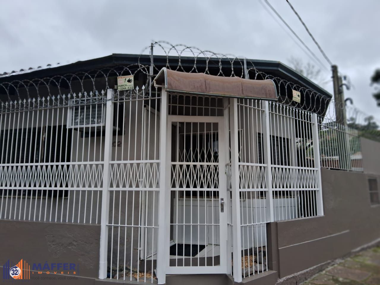 Casa para Venda - 132m², 3 dormitórios, sendo 1 suites, 3 vagas - Medianeira