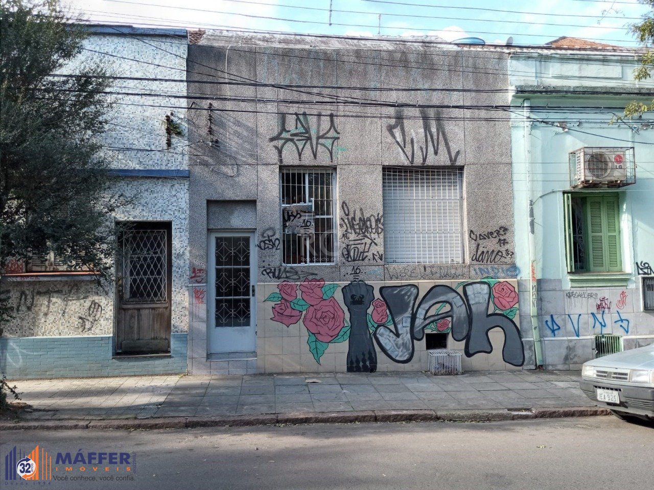 Casa para Venda - 70m², 2 dormitórios, Cidade Baixa