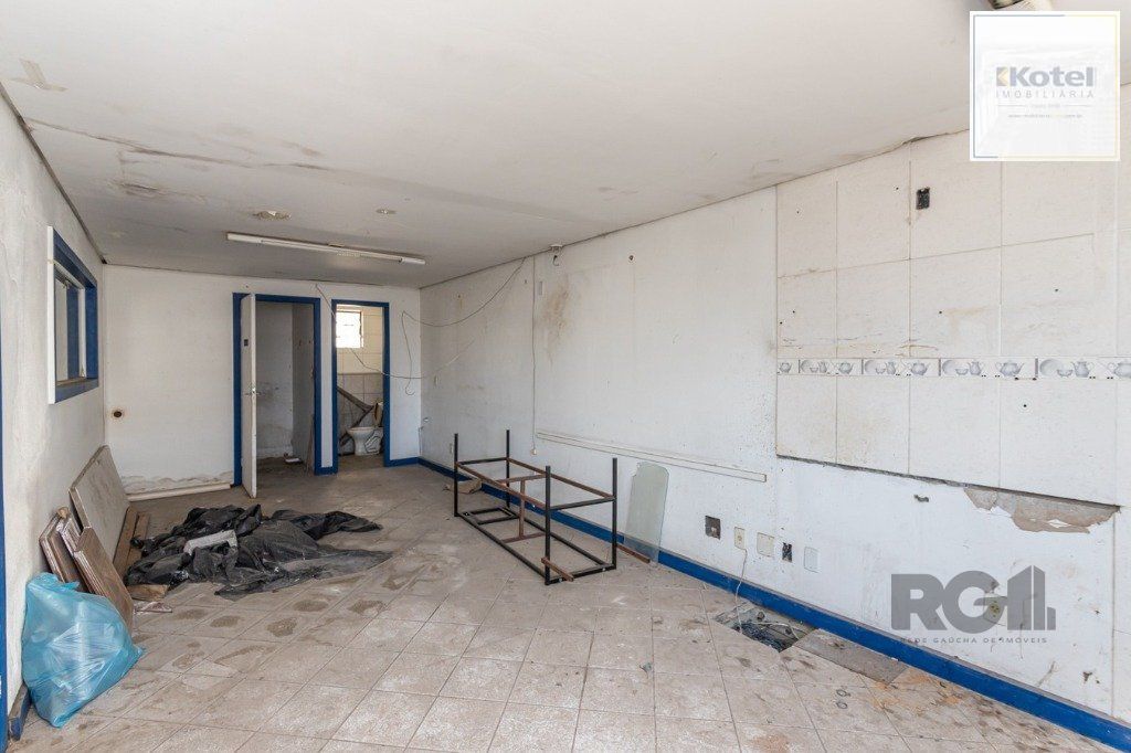 Sala Comercial à venda, 157m², Centro Histórico - Porto Alegre