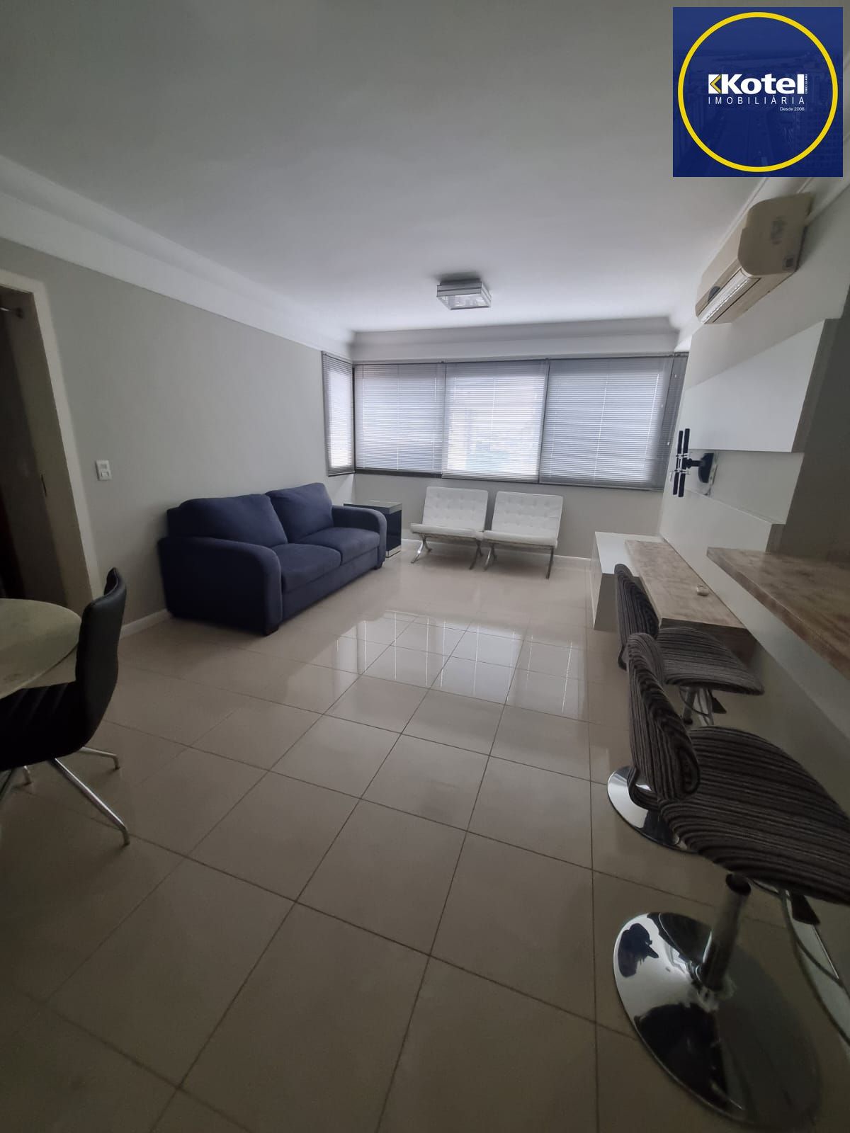 2 Dormitórios com suíte, vaga e churrasqueira