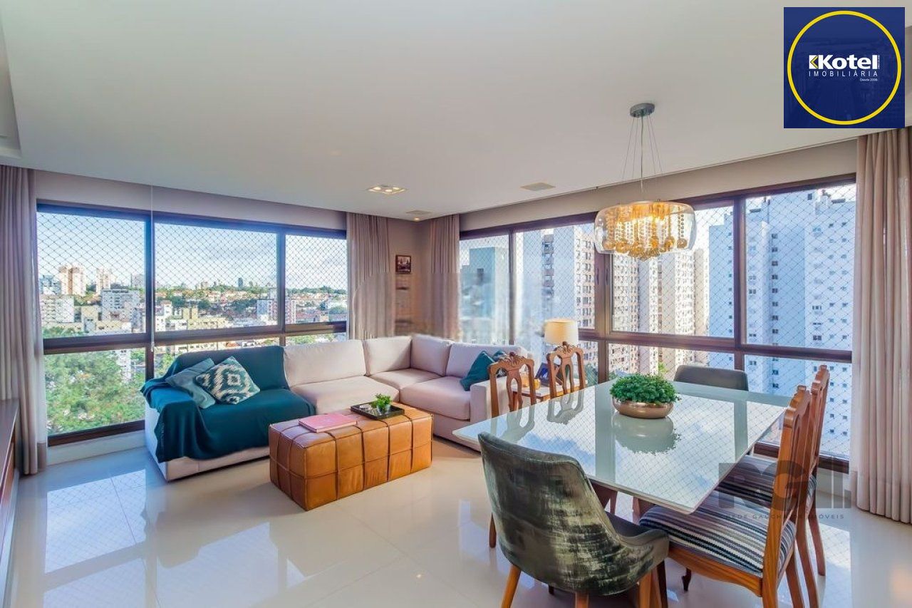 Apartamento localizado no bairro Passo da Areia em Porto Alegre/RS.