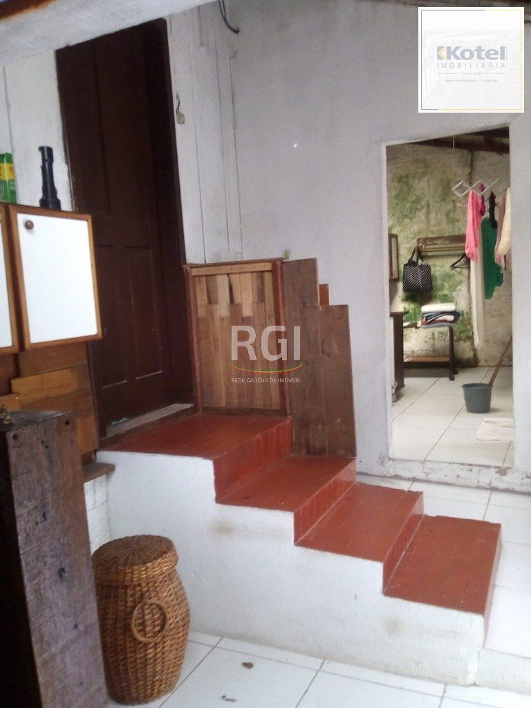 Casa para Venda - 300m², 2 dormitórios, 3 vagas - Teresópolis — foto 3