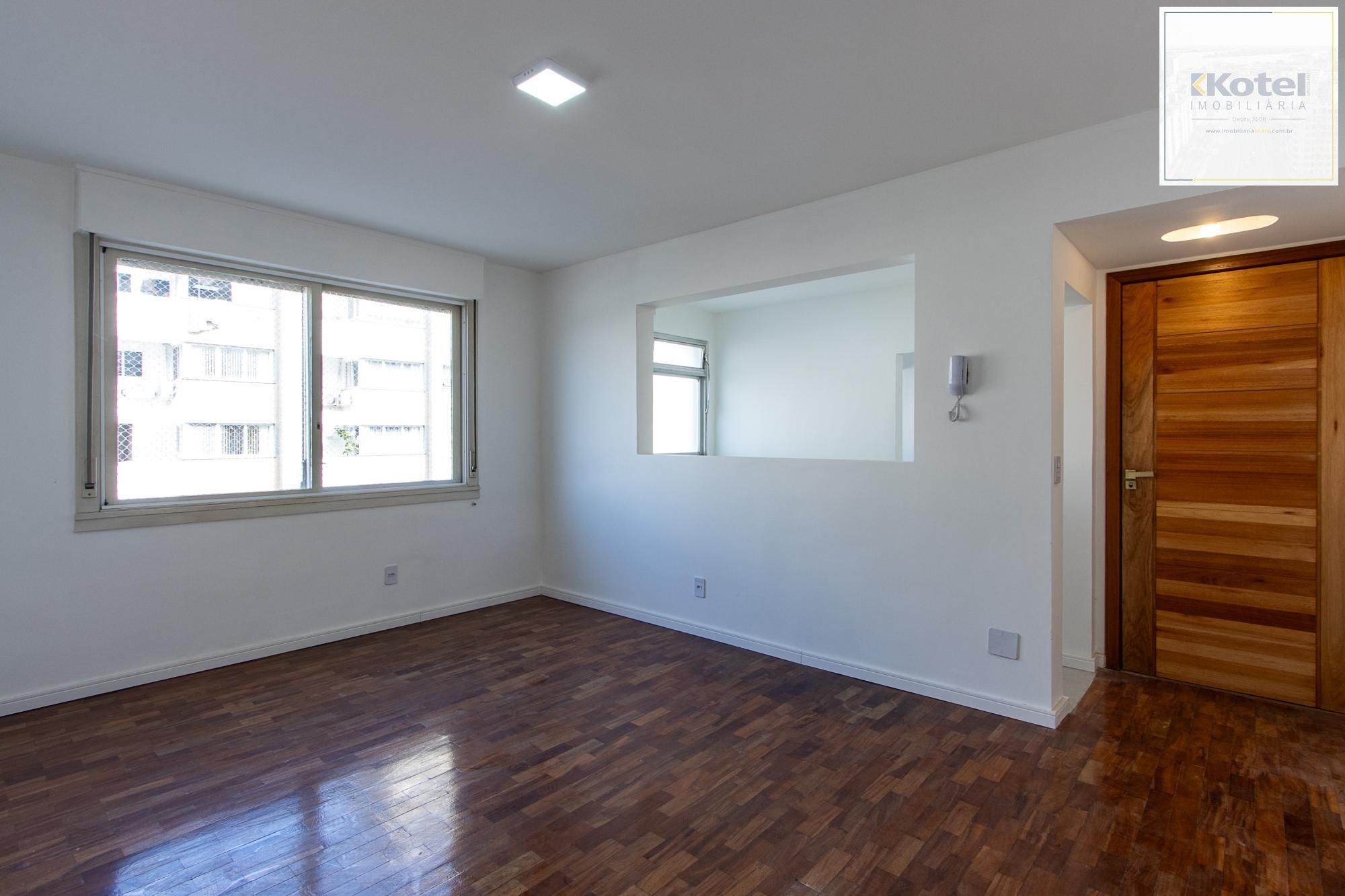 Apartamento no Menino Deus com 2 dormitórios e garagem — foto 3