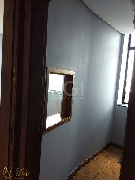 Sala Comercial à venda com 1 quarto, 45m², 1 vaga, Rua Ramiro Barcelos no bairro Floresta em Porto Alegre