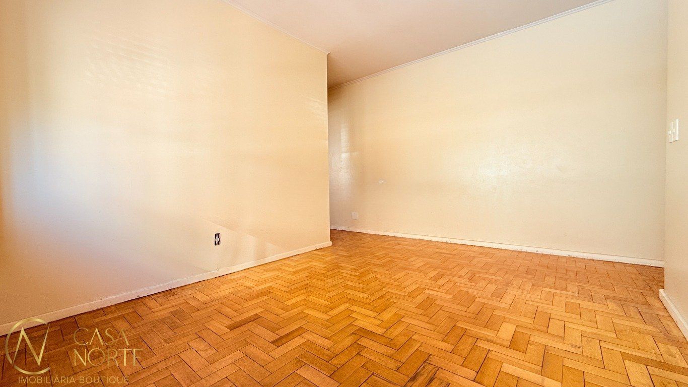 Apartamento à venda com 2 quartos, 75m², 1 vaga, Rua Edmundo Bastian no bairro Cristo Redentor em Porto Alegre