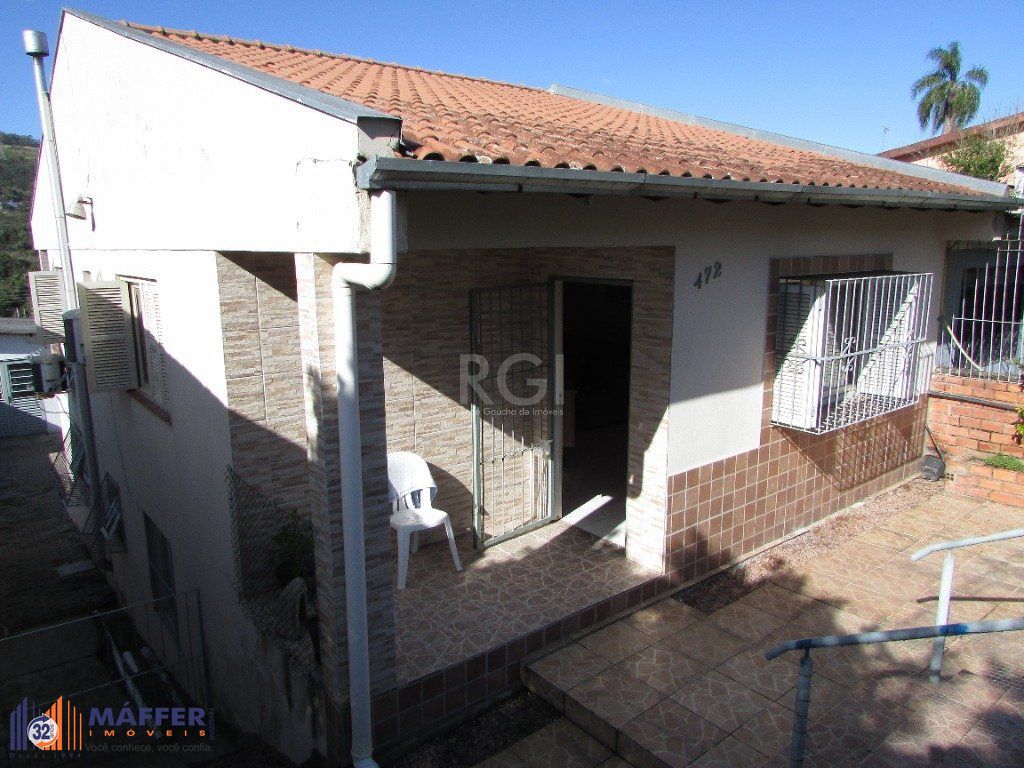 Casa para Venda - 180m², 3 dormitórios, 2 vagas - Jardim Carvalho