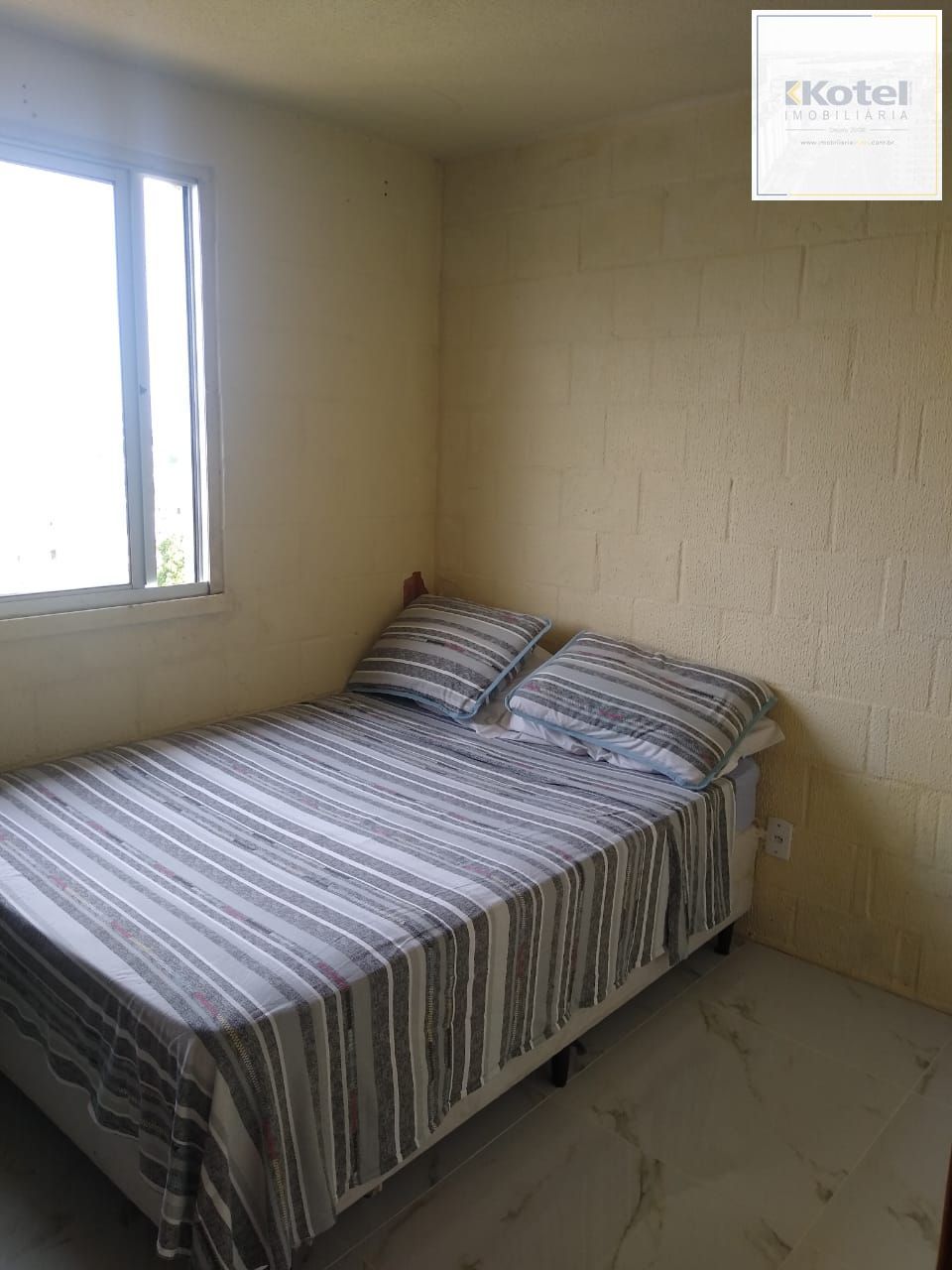 APARTAMENTO 2 DORMITÓRIOS E 1 VAGA DE GARAGEM PRONTO PARA MORAR NO BAIRRO VILA NOVA
