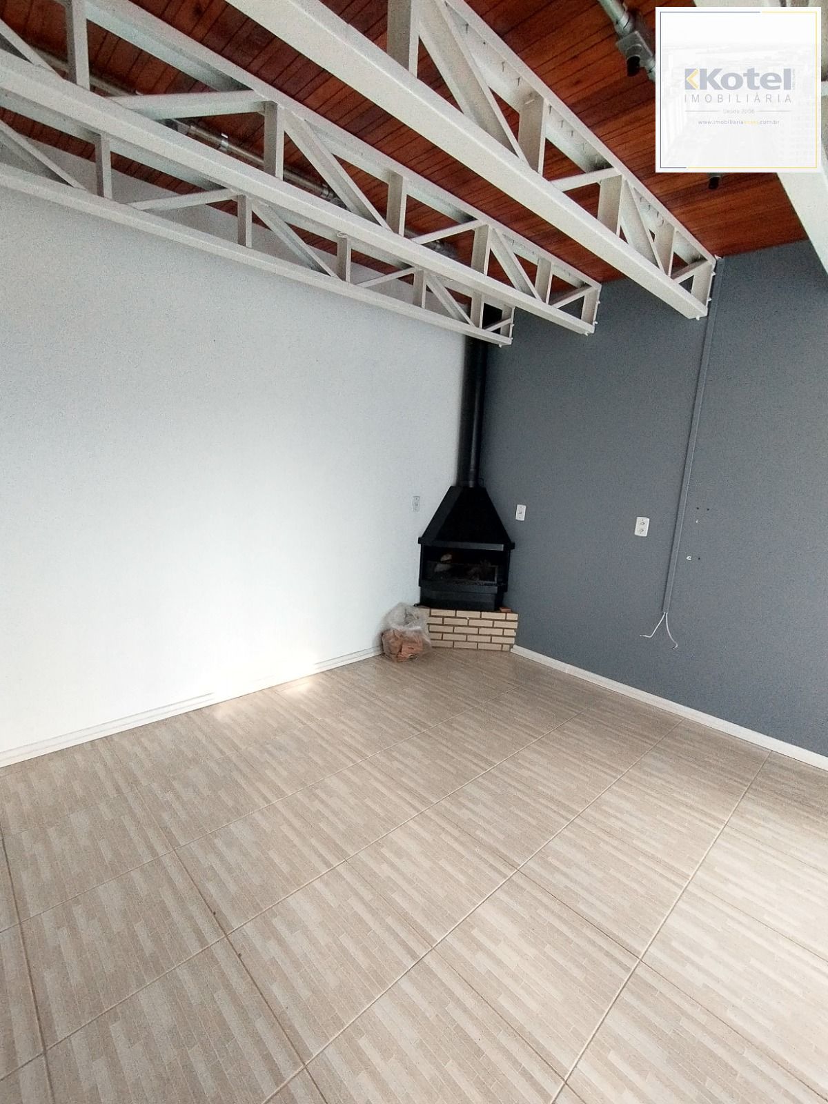 Sobrado Encantador no Jardim dos Lagos – Conforto, Espaço e Excelente Localização!