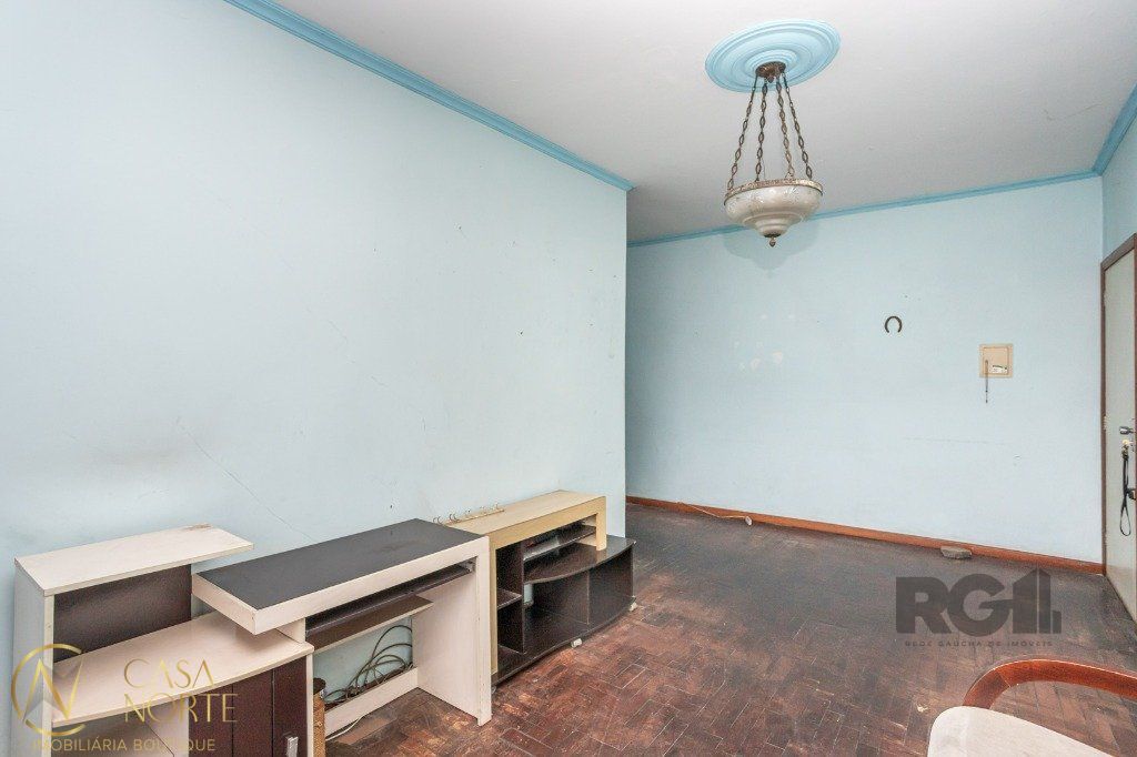 Apartamento à venda com 2 quartos, 71m², Rua Doutor Aurélio Py no bairro Medianeira em Porto Alegre