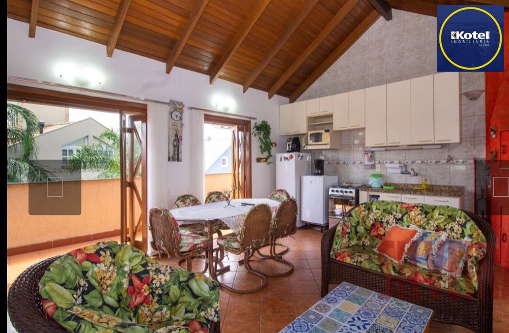 Casa 3 dormitórios 159m2 Condomínio no Bairro Ecoville