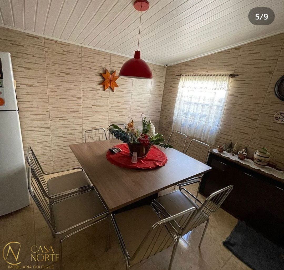 Casa à venda com 5 quartos, 72m², 3 vagas, Rua Mauro Vieira no bairro Lami em Porto Alegre