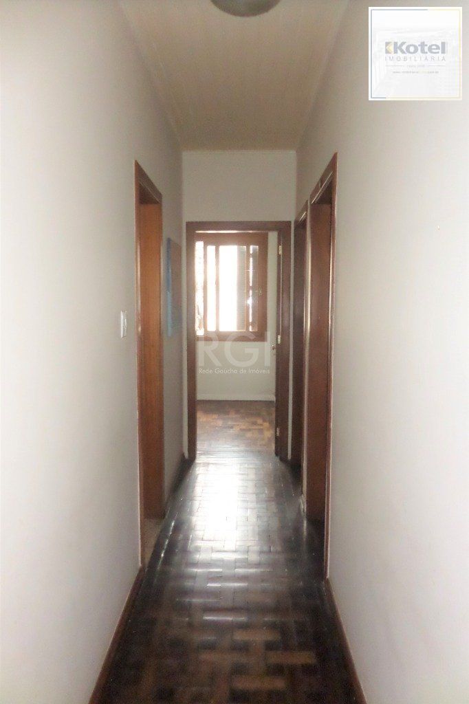 Apartamento 3 dormitórios Menino Deus Reformado e Desocupado