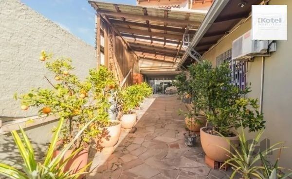 Casa 8 quartos à venda, 442m², Vila João Pessoa - Porto Alegre