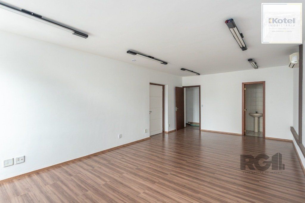Sala Comercial à venda, 34m², Menino Deus - Porto Alegre