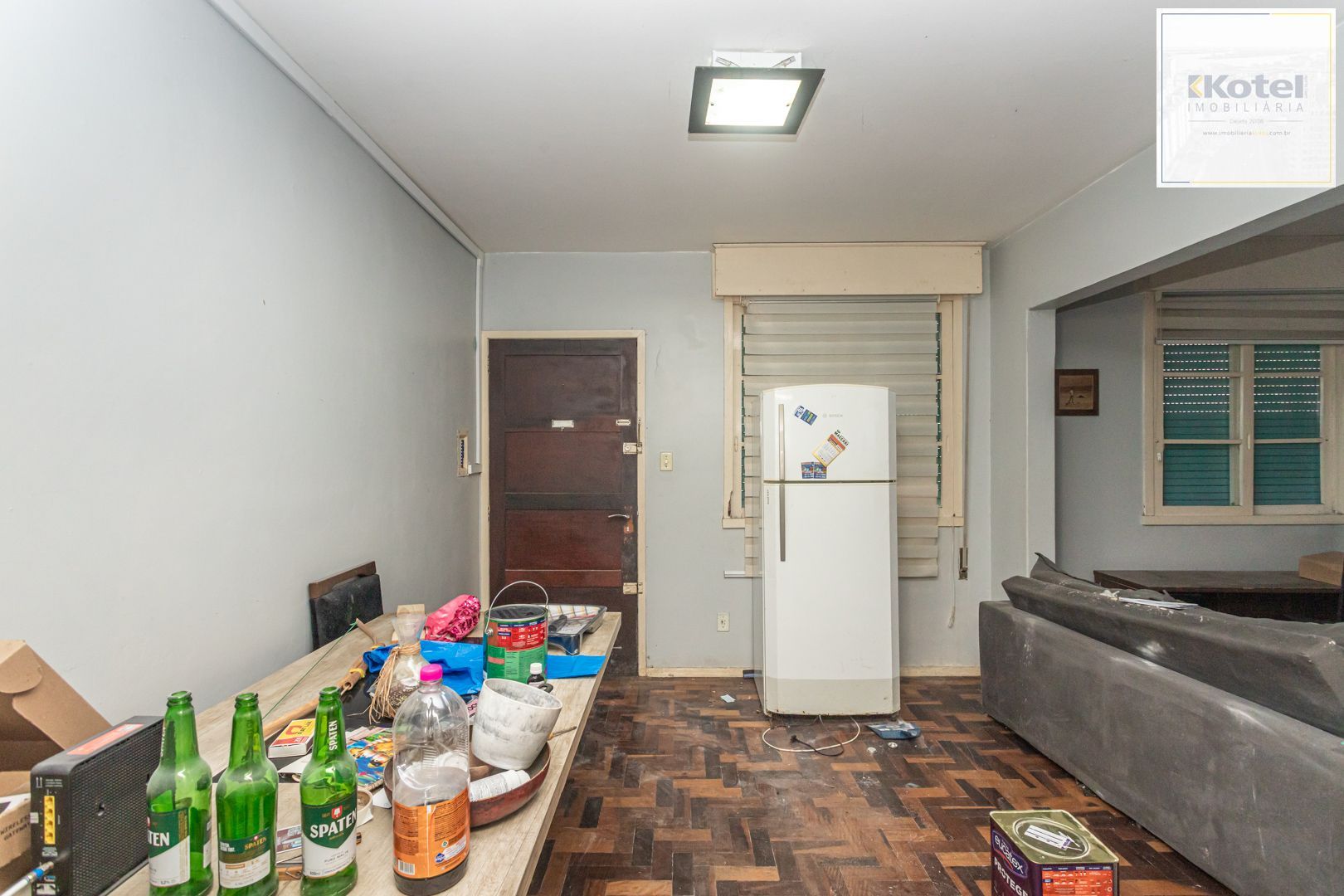 Apartamento no bairro Teresópolis de 3 dormitórios e vaga rotativa DESOCUPADO — foto 3