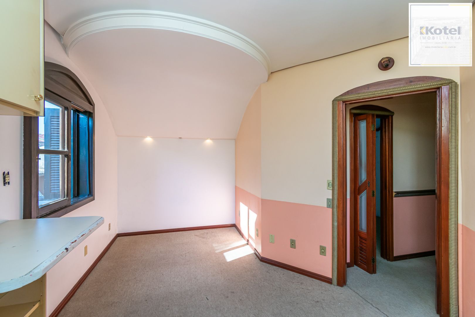 Casa 5 quartos à venda, 267m², Jardim Sabará - Porto Alegre