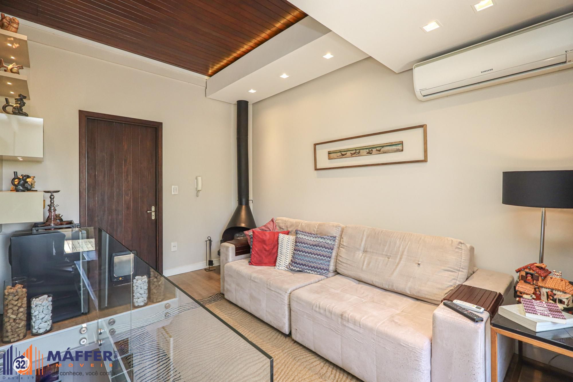 Apartamento triplex a venda no bairro Rio Branco