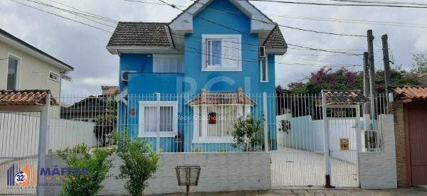 Casa, 3 quartos, 132 m² - Foto 1