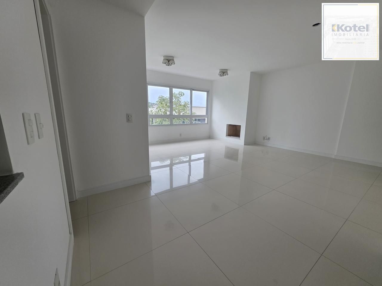 Apartamento novo com 03 dormitórios , 02 vagas de garagem dupla escriturada  com 01 suíte — foto 2