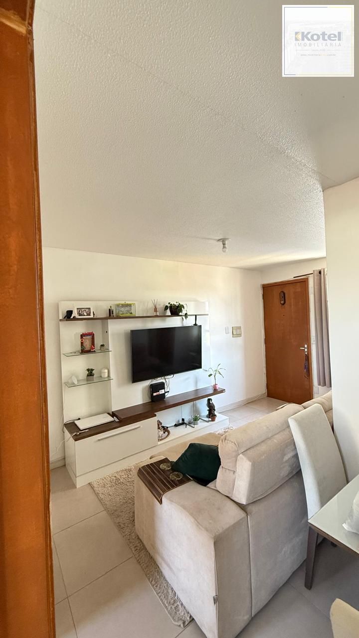 Apartamento semi mobiliado de 2 quartos e 1 vaga no bairro Rubem Berta — foto 3