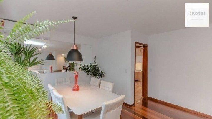 Apartamento com 3 quartos, 2 vagas e elevador no Petrópolis, Porto Alegre. — foto 4