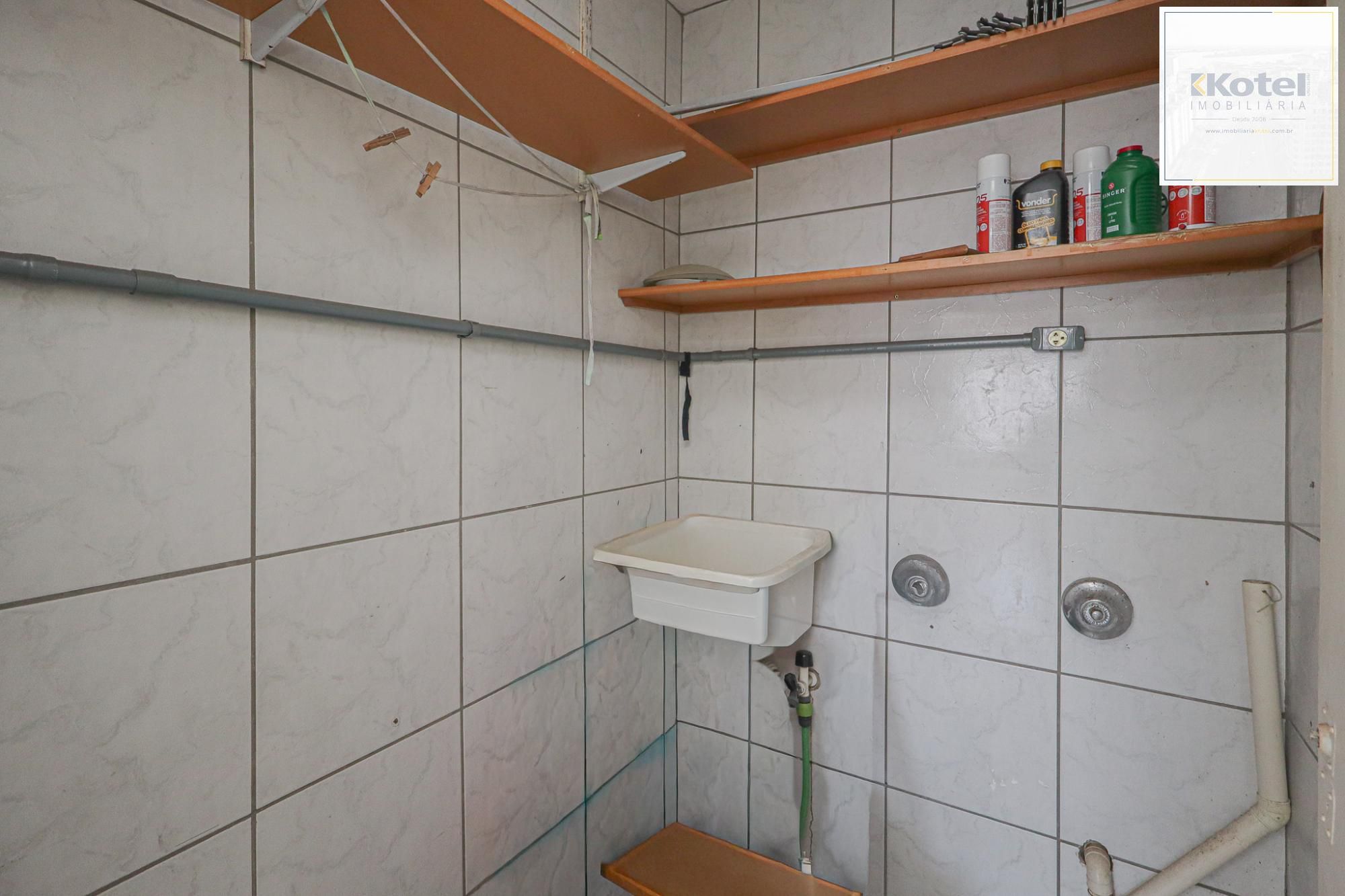 Sala comercial a venda no Centro Histórico