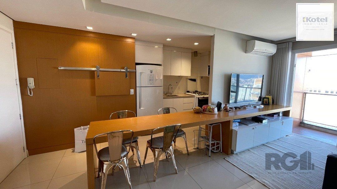 Apartamento 2 quartos à venda, 77m², Petrópolis - Porto Alegre — foto 2
