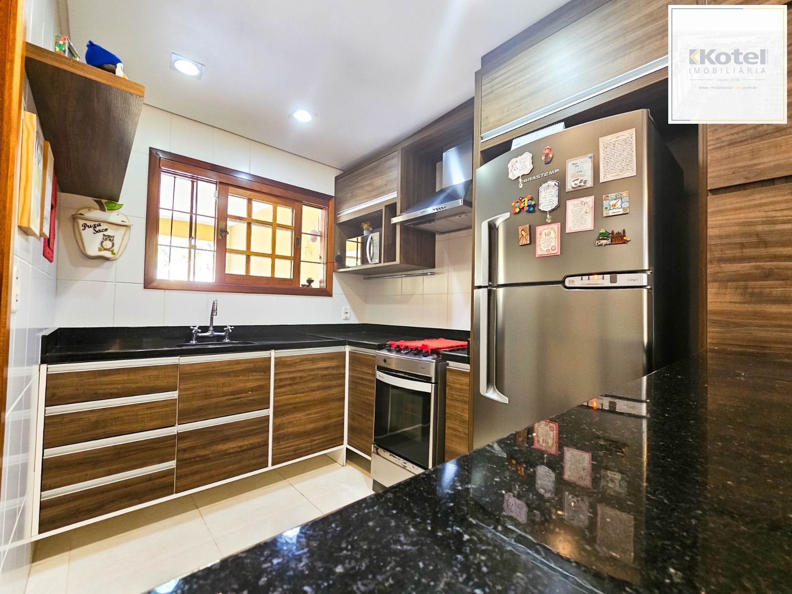 Casa 3 dormitórios I Suíte I Lareira - Bairro  Tristeza — foto 2
