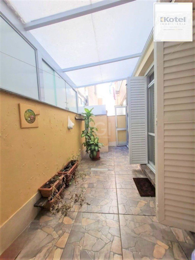 Apartamento de 3 dormitórios, Bairro Menino Deus
