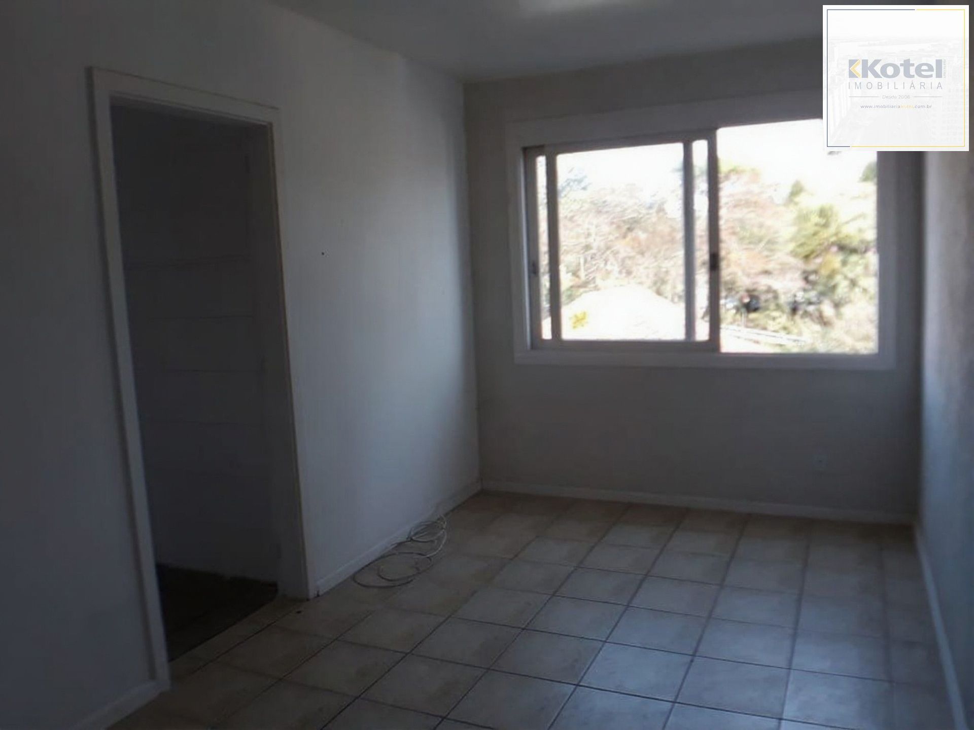 Vende-se apartamento com 1 quarto, 47 m² e 1 vaga – São João