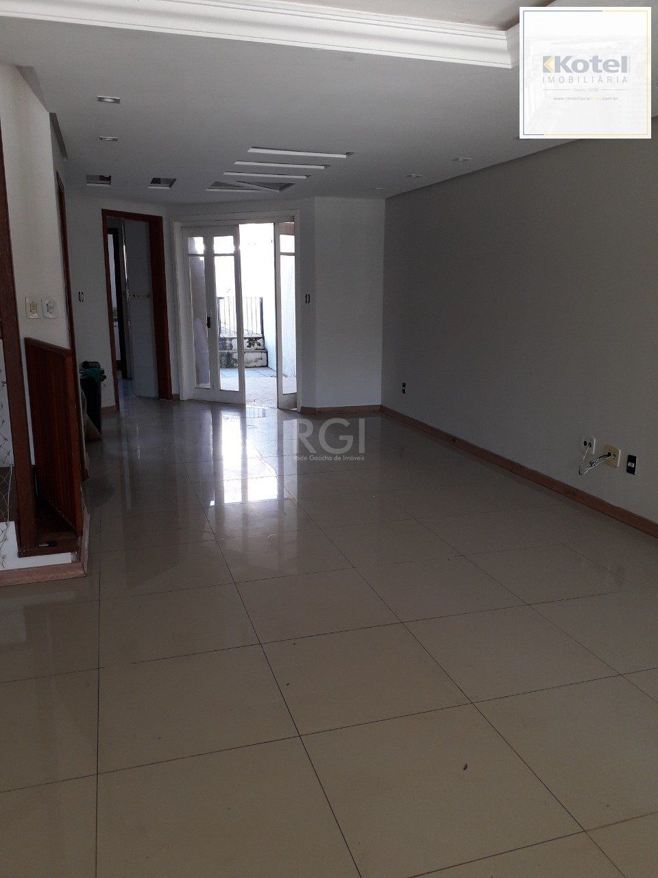 Casa para Venda - 205m², 2 dormitórios, sendo 1 suites, 2 vagas - Ipanema — foto 5