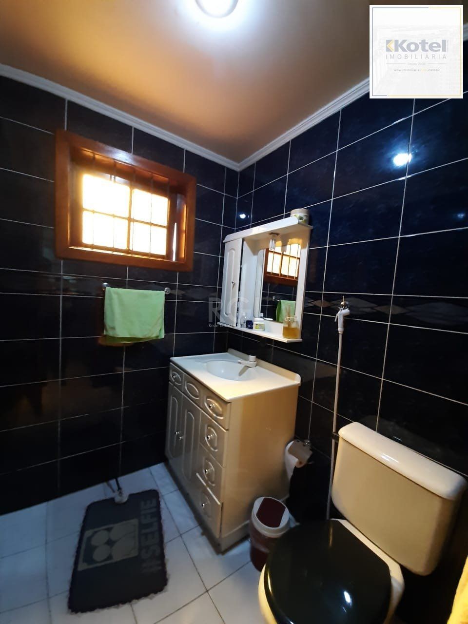 Casa para Venda - 262.02m², 3 dormitórios, sendo 1 suites, 6 vagas - Auxiliadora — foto 4