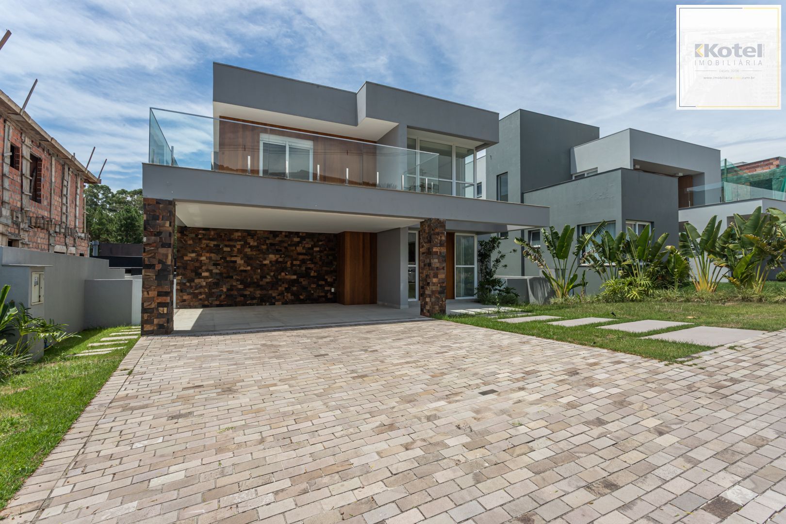 Casa de Condomínio 4 quartos à venda, 485m², Vila Nova - Porto Alegre