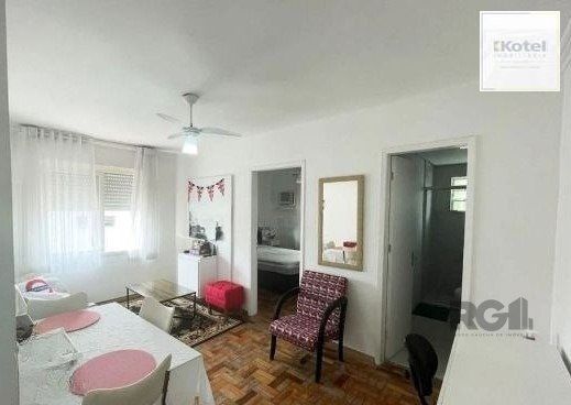 Apartamento no Passo D'areia de 1 dormitório — foto 2