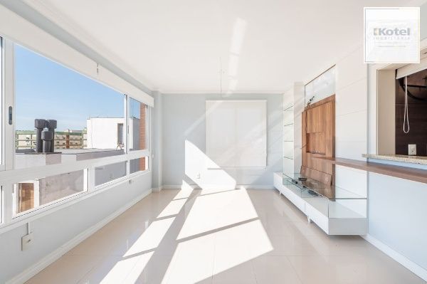 Vende-se apartamento com 2 quartos (1 suíte), 74m² e 2 vagas – Petrópolis — foto 4