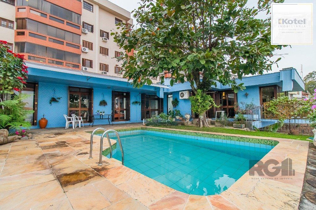 Casa para Venda - 400m², 3 dormitórios, sendo 1 suites, 4 vagas - Menino Deus — foto 4