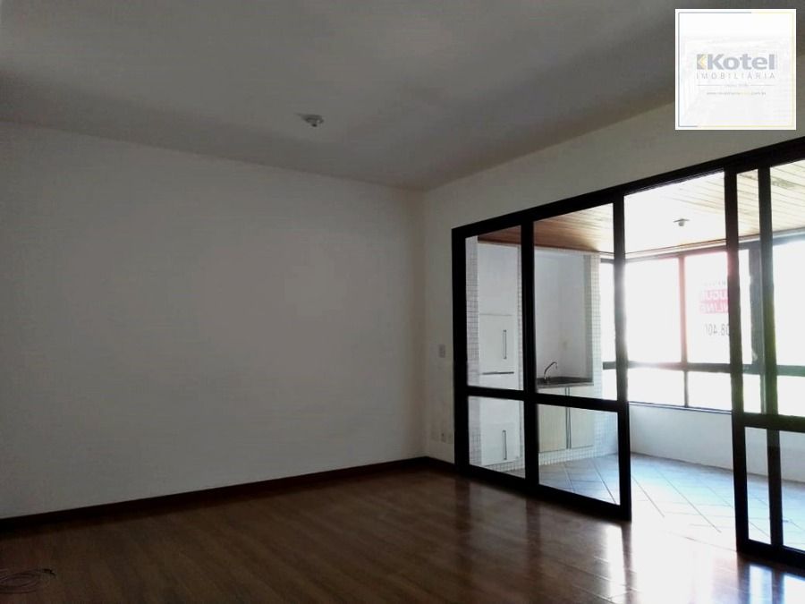 Excelente apartamento de 2 dormitórios, no bairro Moinhos de Vento, com 105 m² de área privativa, 2 suítes — foto 4