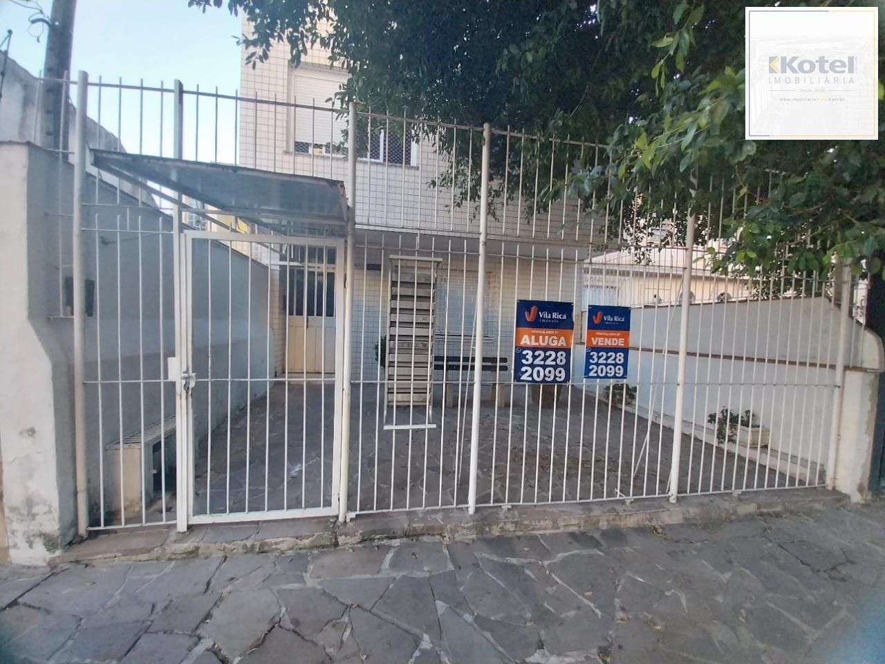 Excelente oportunidade, 1D, TÉRREO 2 pátios cobertos - Bairro Santana, ótimo preço. — foto 2