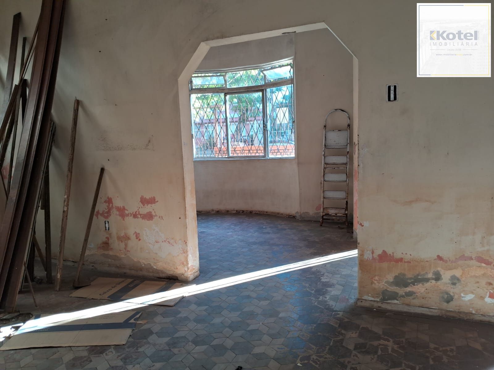 Casa 2 quartos à venda, 90m², Menino Deus - Porto Alegre