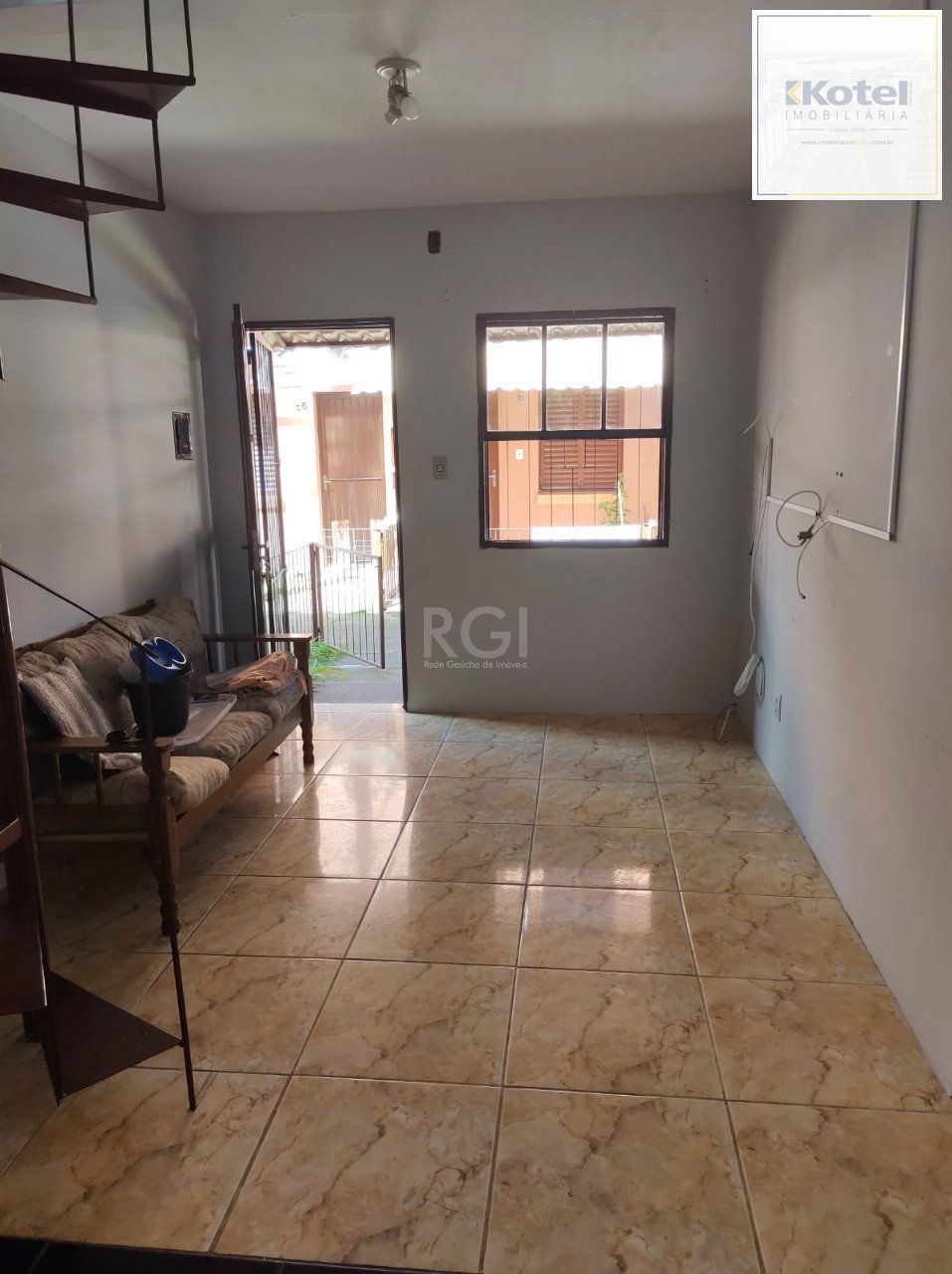 Casa Condominio para Venda - 36m², 2 dormitórios, 1 vaga - Guarujá, POA — foto 3