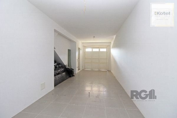 Sobrado para Venda - 100m², 3 dormitórios, sendo 3 suites, 2 vagas - Portal Do Guarujá — foto 4