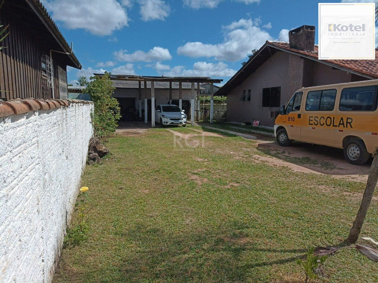 Casa 3 dormitórios, sendo 1 suite, 9 vagas - bairro Ponta Grossa Porto Alegre RS — foto 5