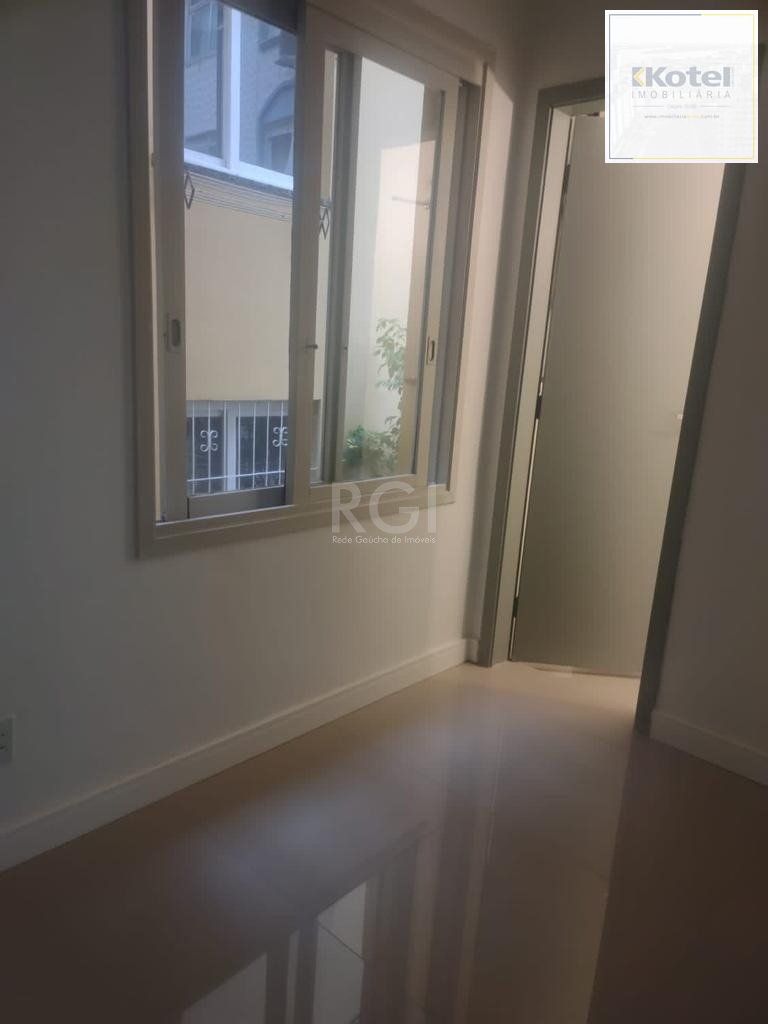 Apartamento - 73.19m², 3 Quartos, sendo 1 suites, Mont Serrat, Porto Alegre/RS — foto 4