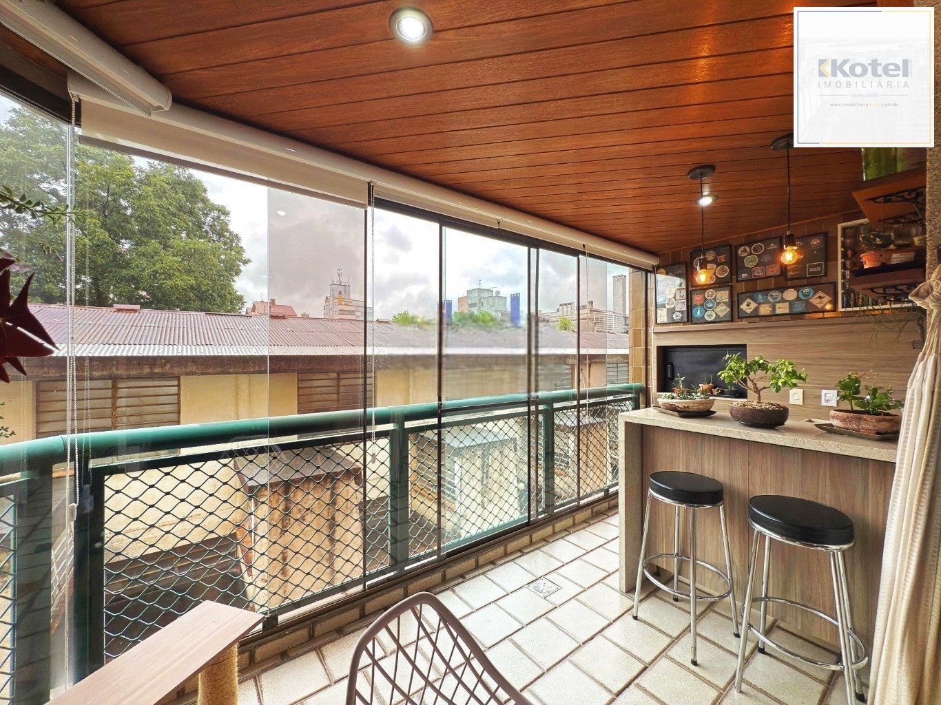Elegância, funcionalidade e excelente localização: apartamento completo no bairro Santana