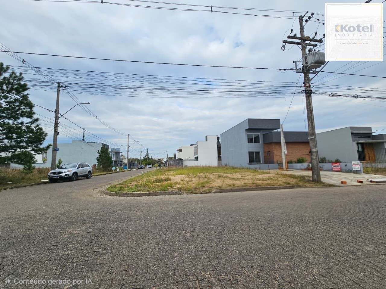 Terreno de esquina residencial ou comercial rua principal loteamento prox Zaffari da Hípica !